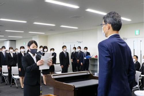 辞令交付2