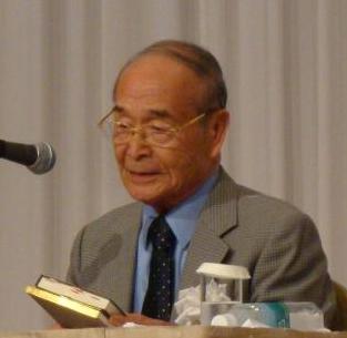 岡野弘彦氏顔写真