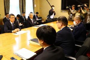 会議様子2