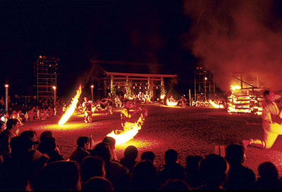 毎年11月に開催される古墳祭り。