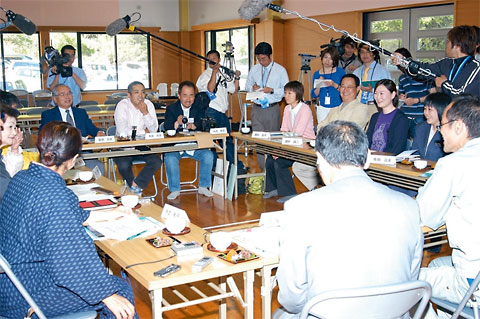 第3回県民ブレーン座談会 西米良村地域づくりグループの方々と