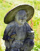 大丸の田の神