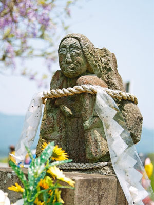 えびの市南岡松の田の神