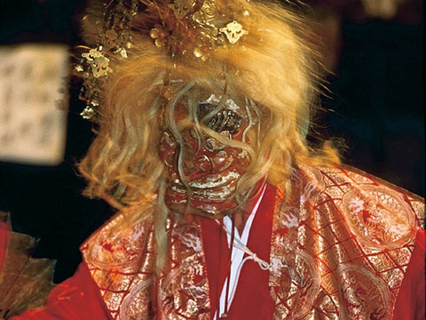 西都市銀鏡神楽西之宮大明神の舞